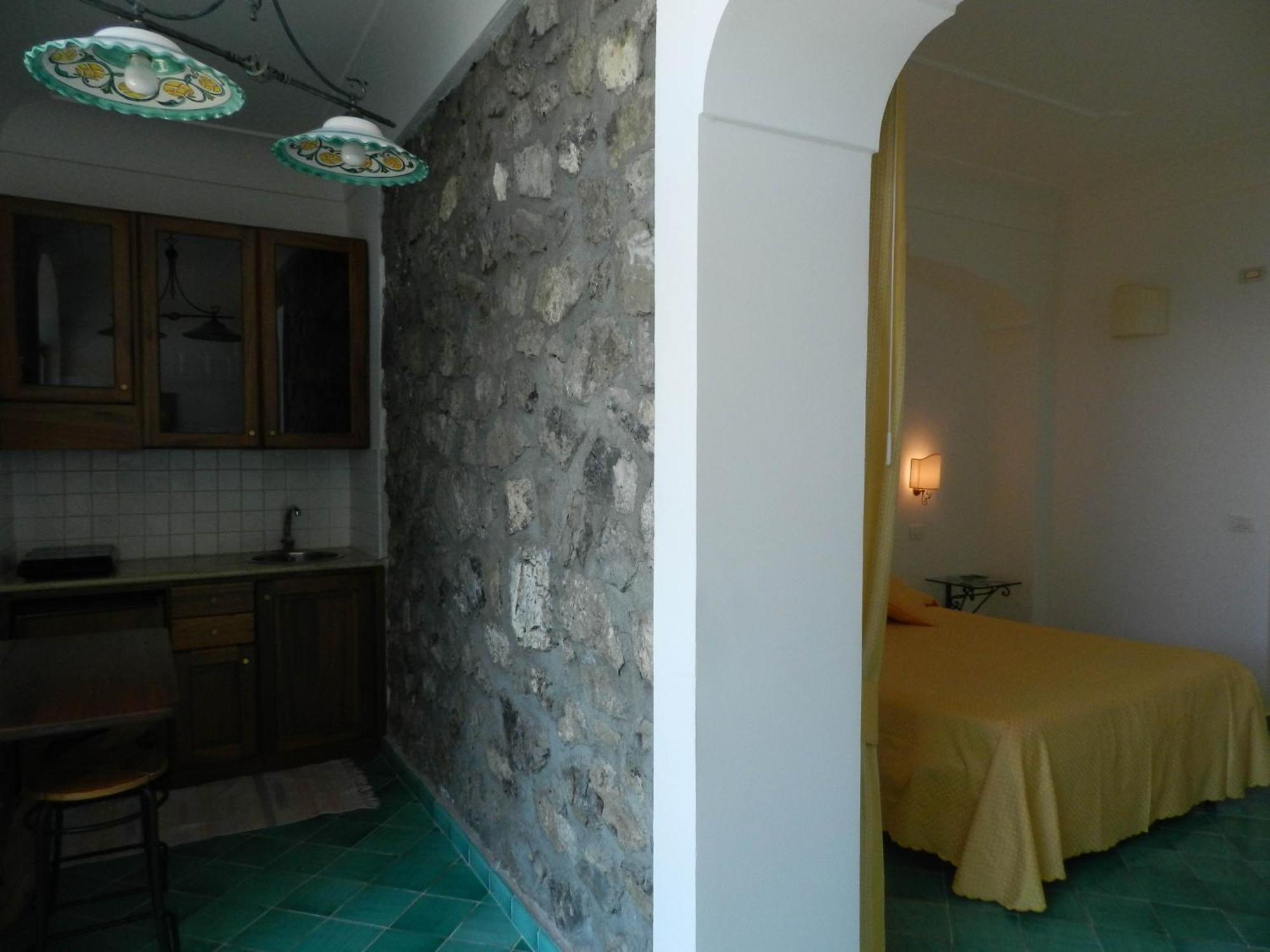 Bacio Del Sole B&B Positano Exteriör bild