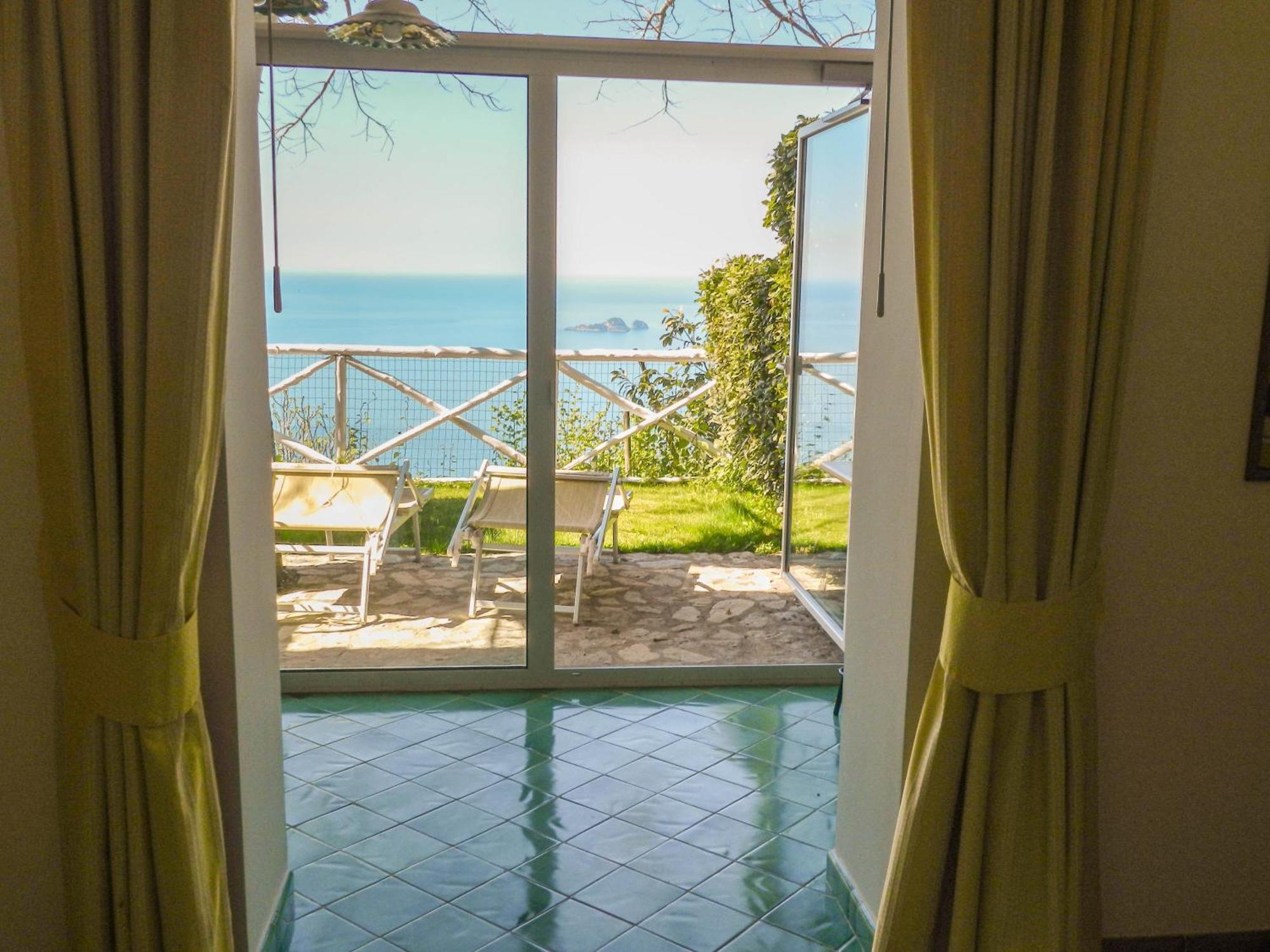 Bacio Del Sole B&B Positano Exteriör bild