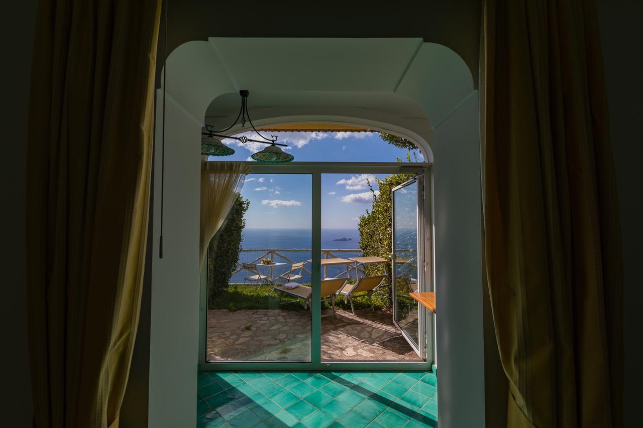 Bacio Del Sole B&B Positano Exteriör bild